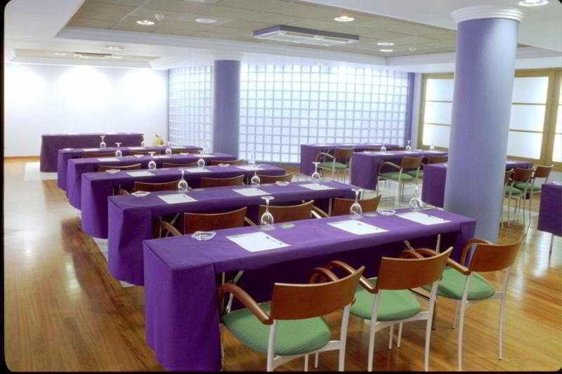 普图德拉斯尼威斯酒店 阿格特 外观 照片